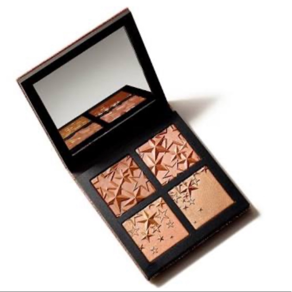 MAC LIMITED EDITION Star-Dipped Face Compact